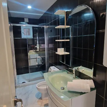 Grand T3 Climatise Centre 5 Pers Confort Апартаменты *